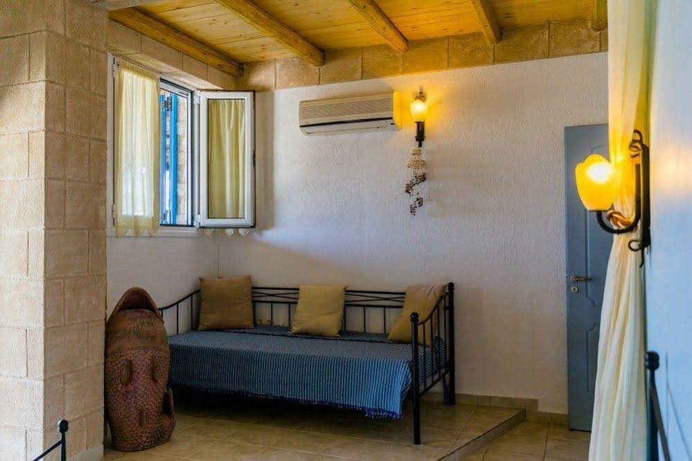 Agnanti Beach Studios