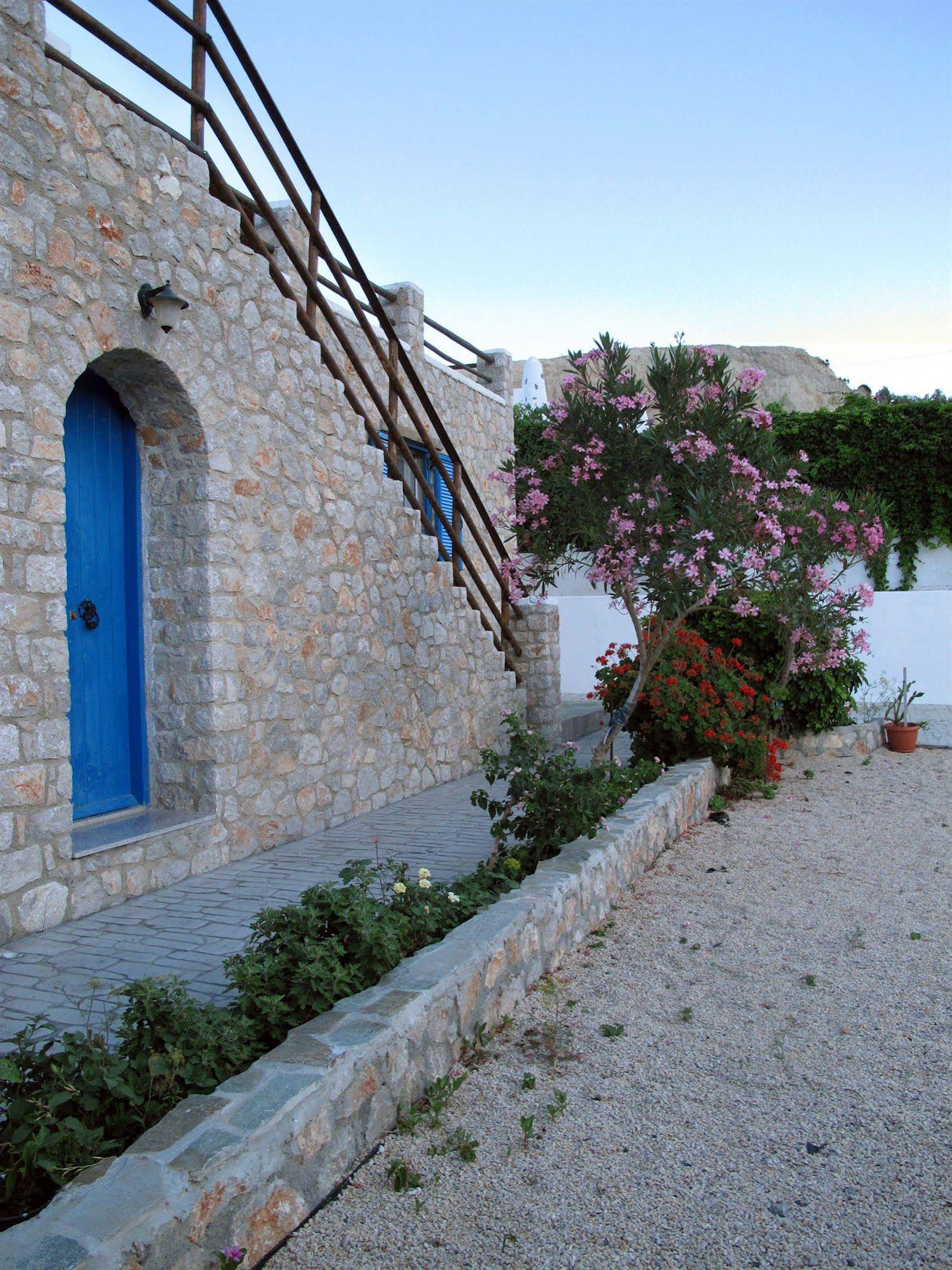 Agnanti Beach Studios