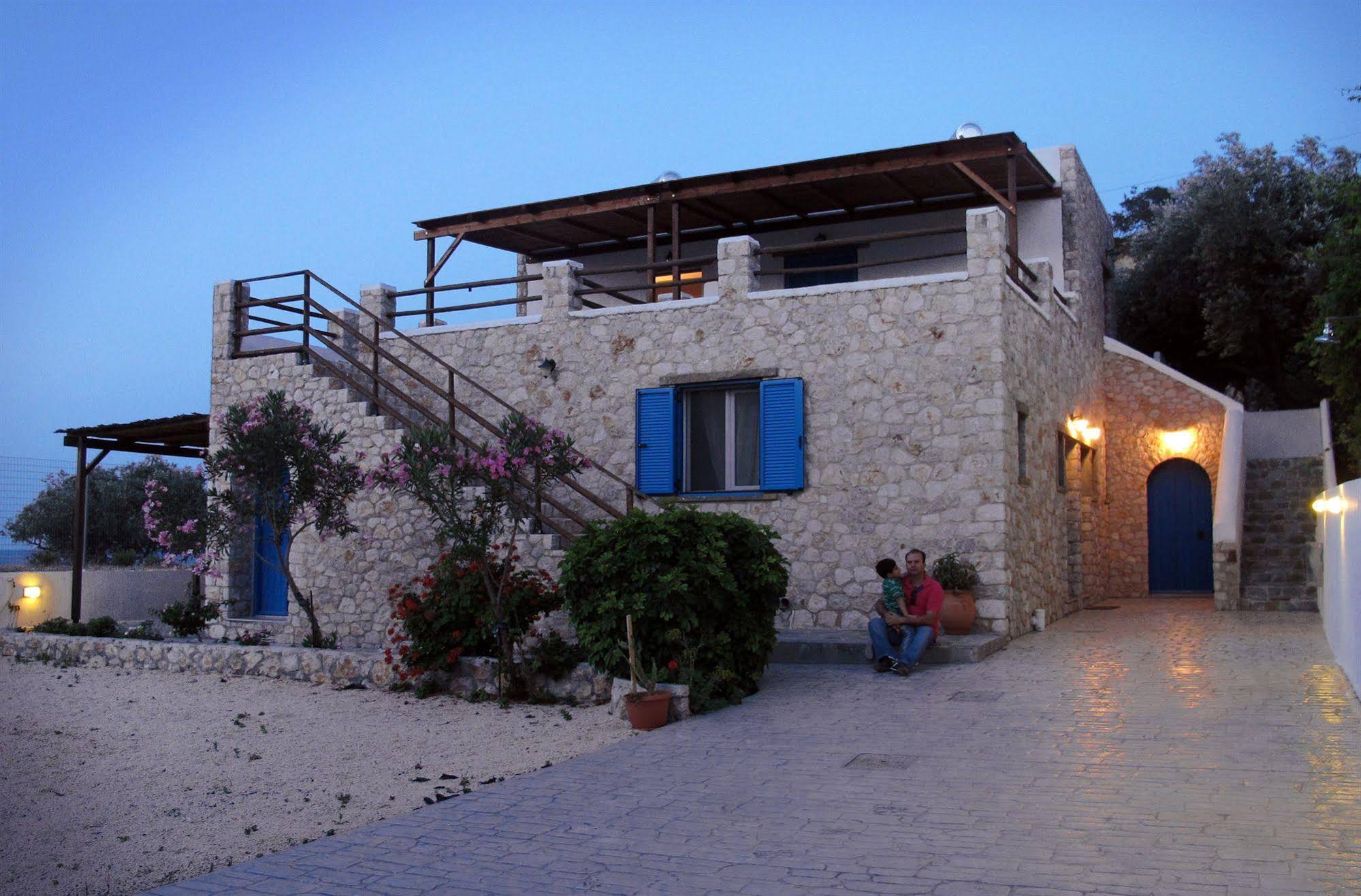 Agnanti Beach Studios