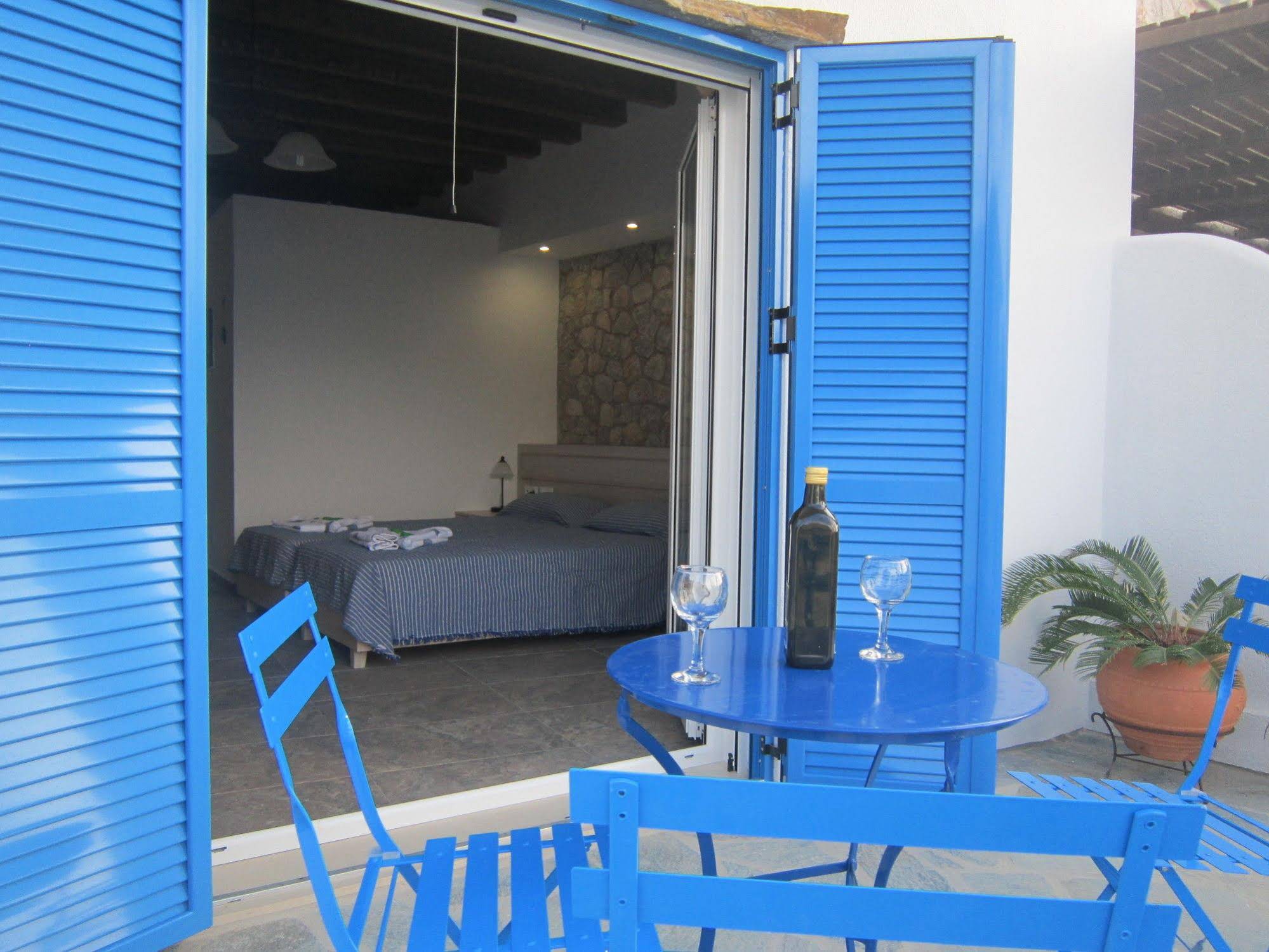 Agnanti Beach Studios