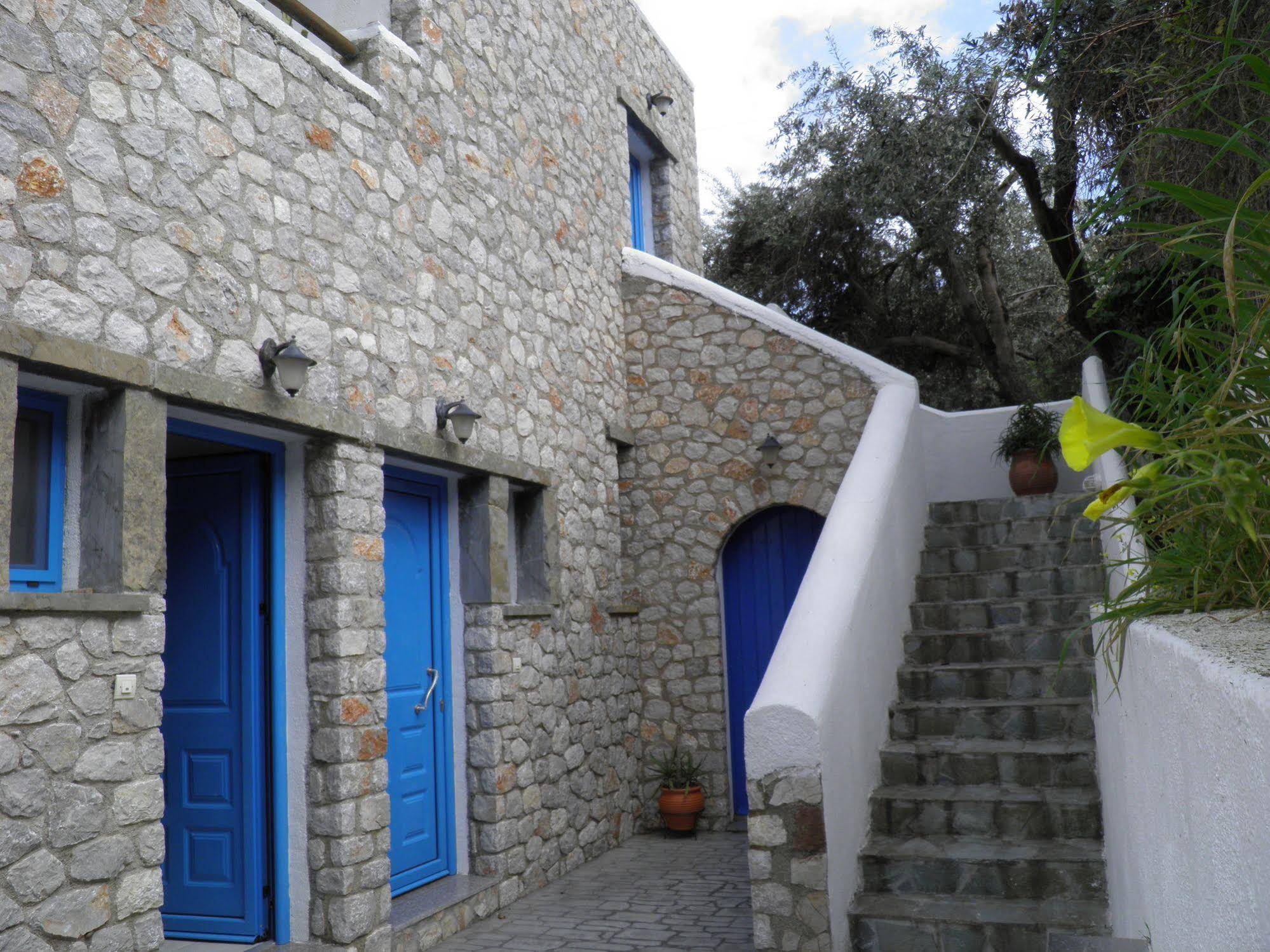 Agnanti Beach Studios