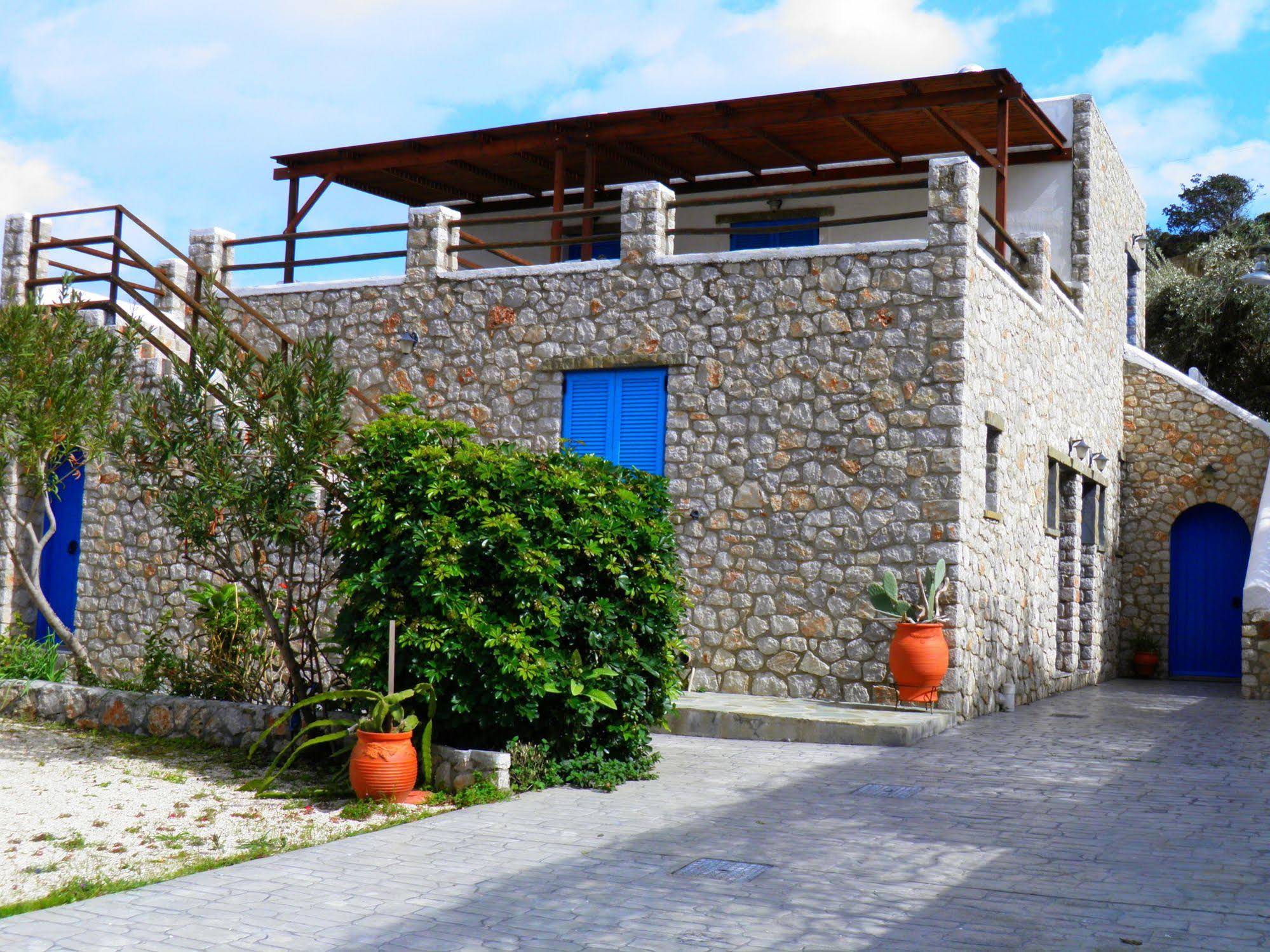 Agnanti Beach Studios