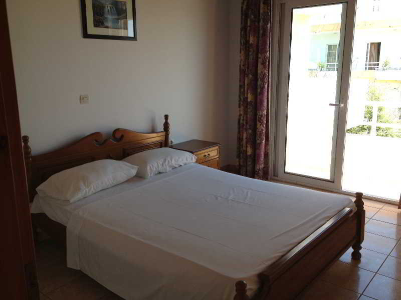 Saint Konstantin Hotel