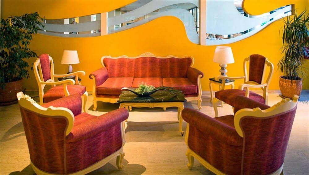 Alex Beach Hotel & Bungalows