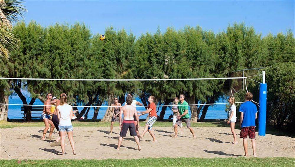 Alex Beach Hotel & Bungalows