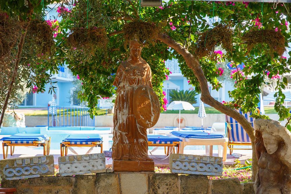 Filoxenia Hotel - Apartments