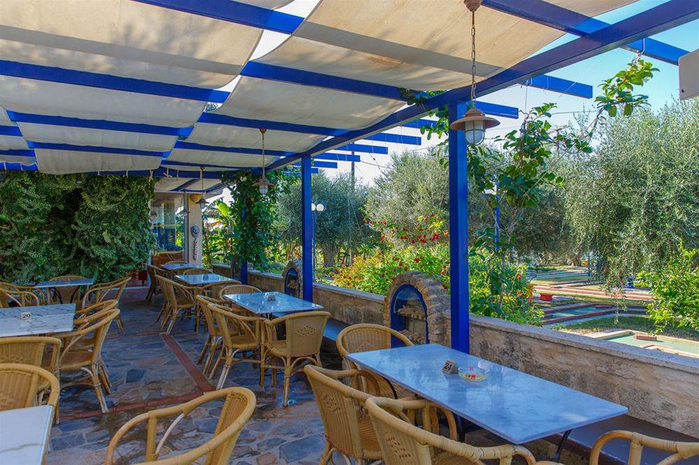 Filoxenia Hotel - Apartments