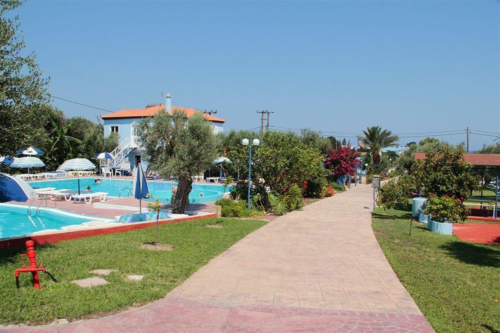 Filoxenia Hotel - Apartments