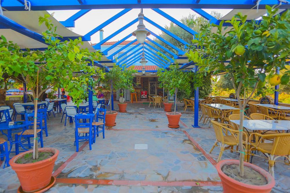Filoxenia Hotel - Apartments