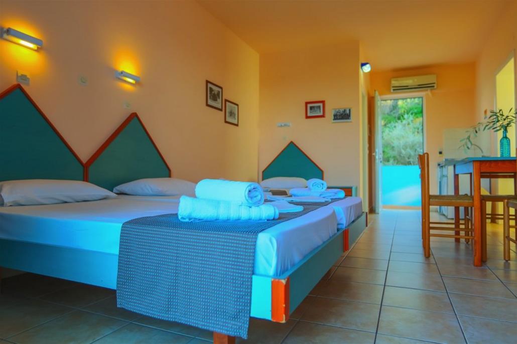 Filoxenia Hotel - Apartments