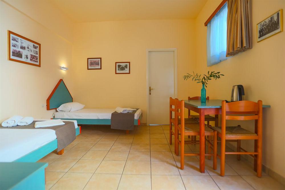 Filoxenia Hotel - Apartments