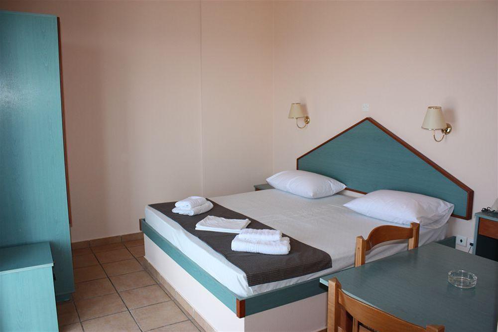 Filoxenia Hotel - Apartments