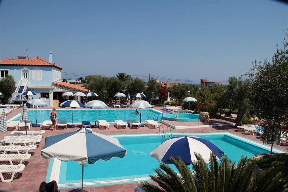 Filoxenia Hotel - Apartments