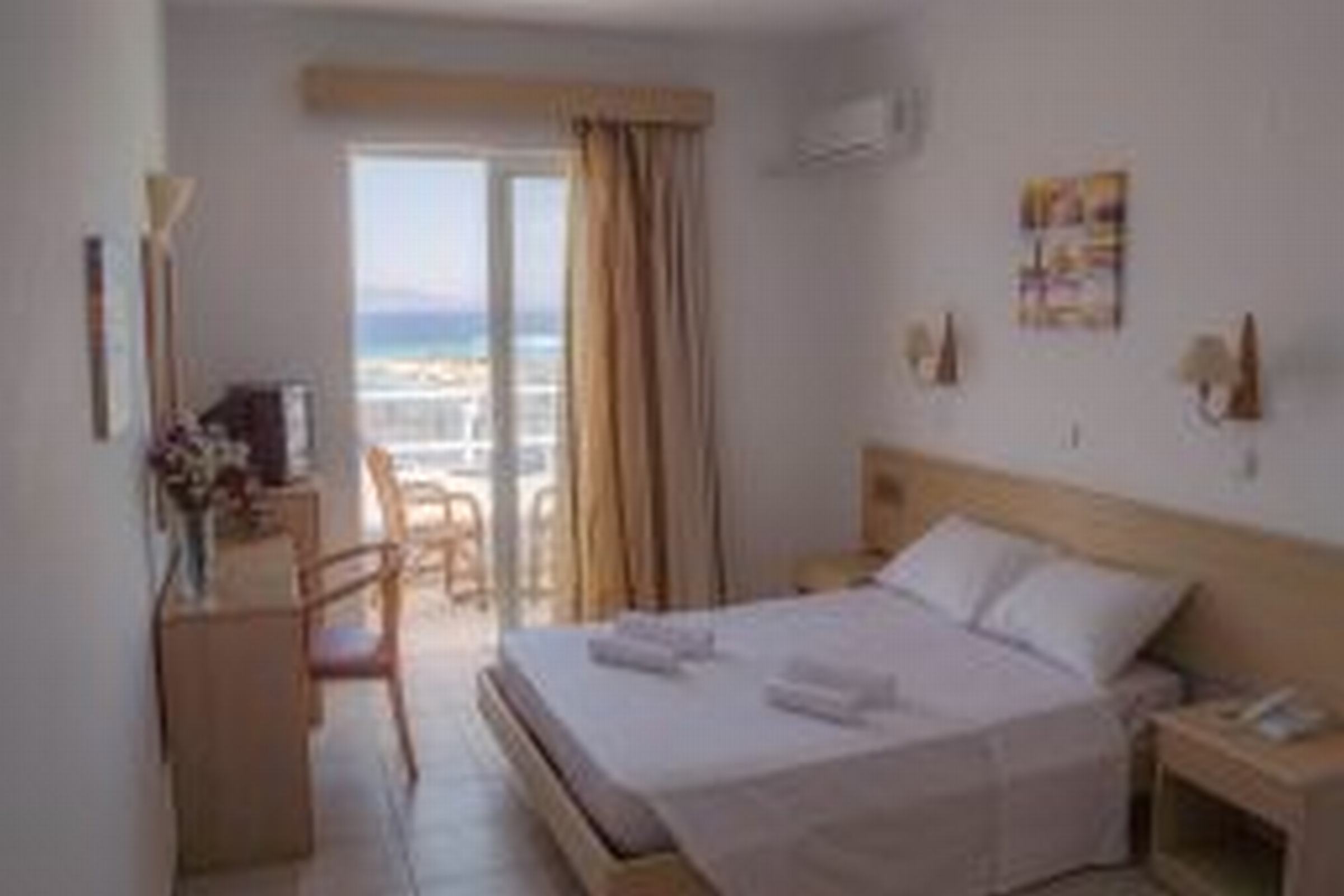 Summer View Hotel