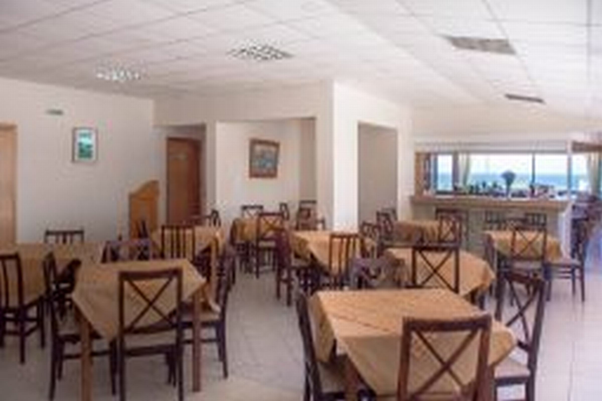 Summer View Hotel