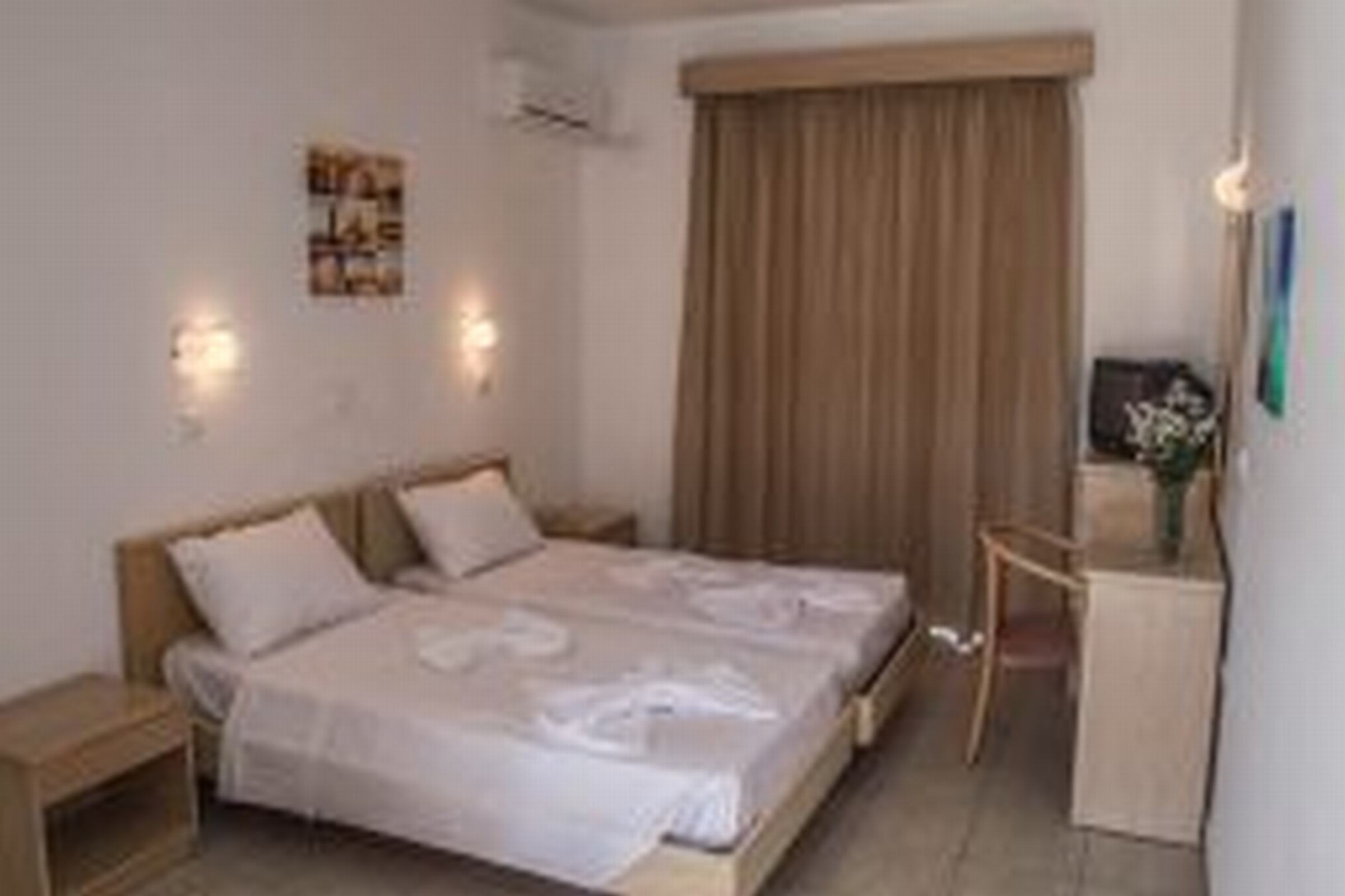 Summer View Hotel