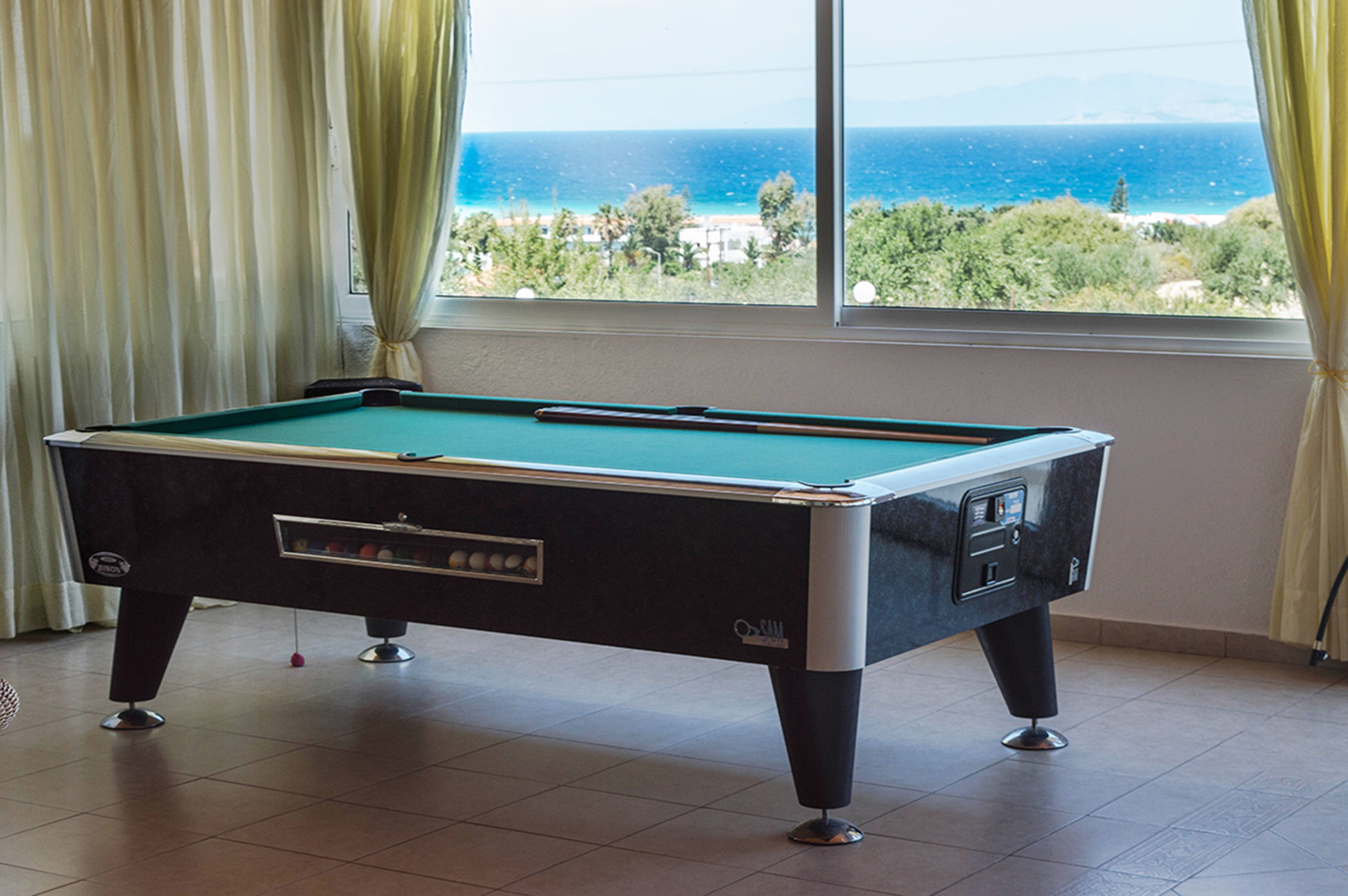 Summer View Hotel