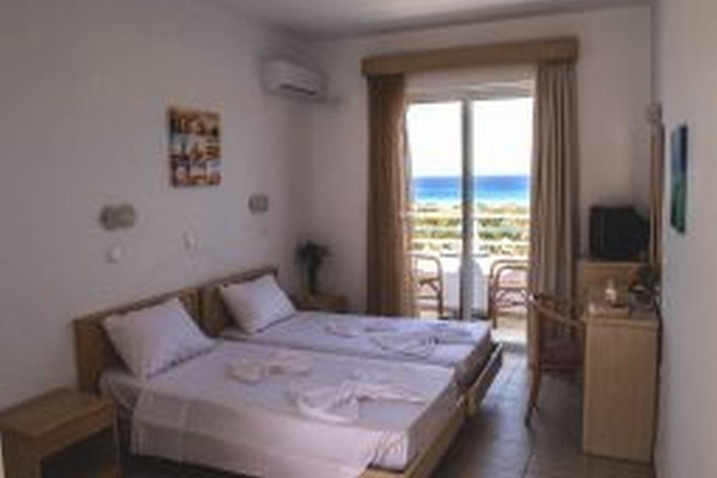 Summer View Hotel
