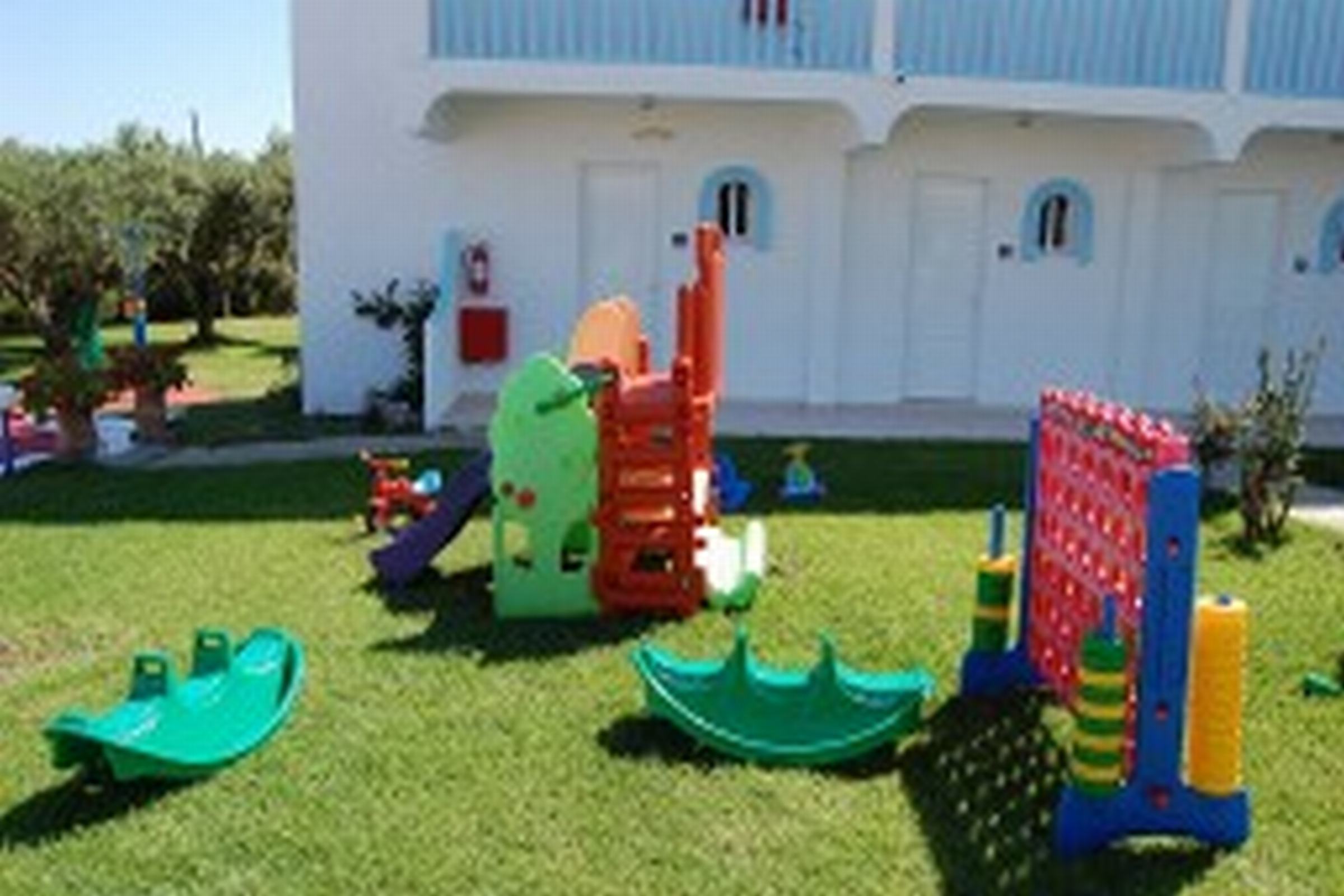Summer View Hotel