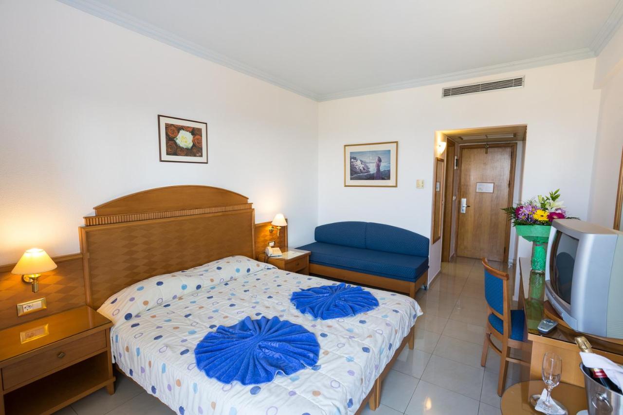 Blue Horizon Beach Resort
