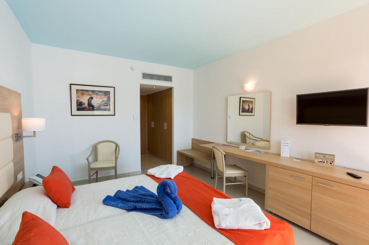 Blue Horizon Beach Resort