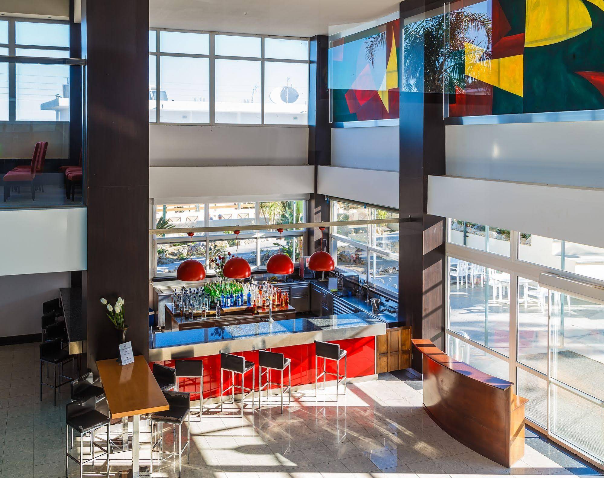 Forum Beach - Dodeca Sea Resort