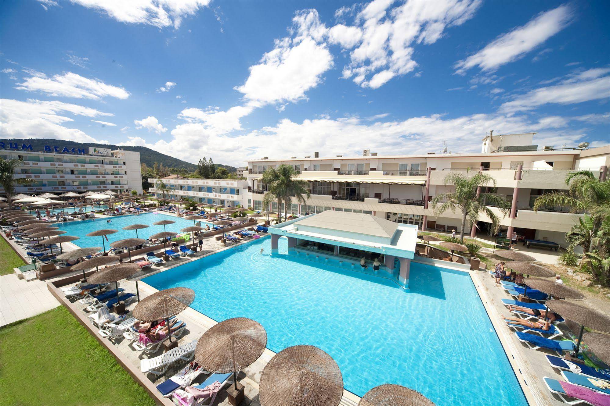 Forum Beach - Dodeca Sea Resort