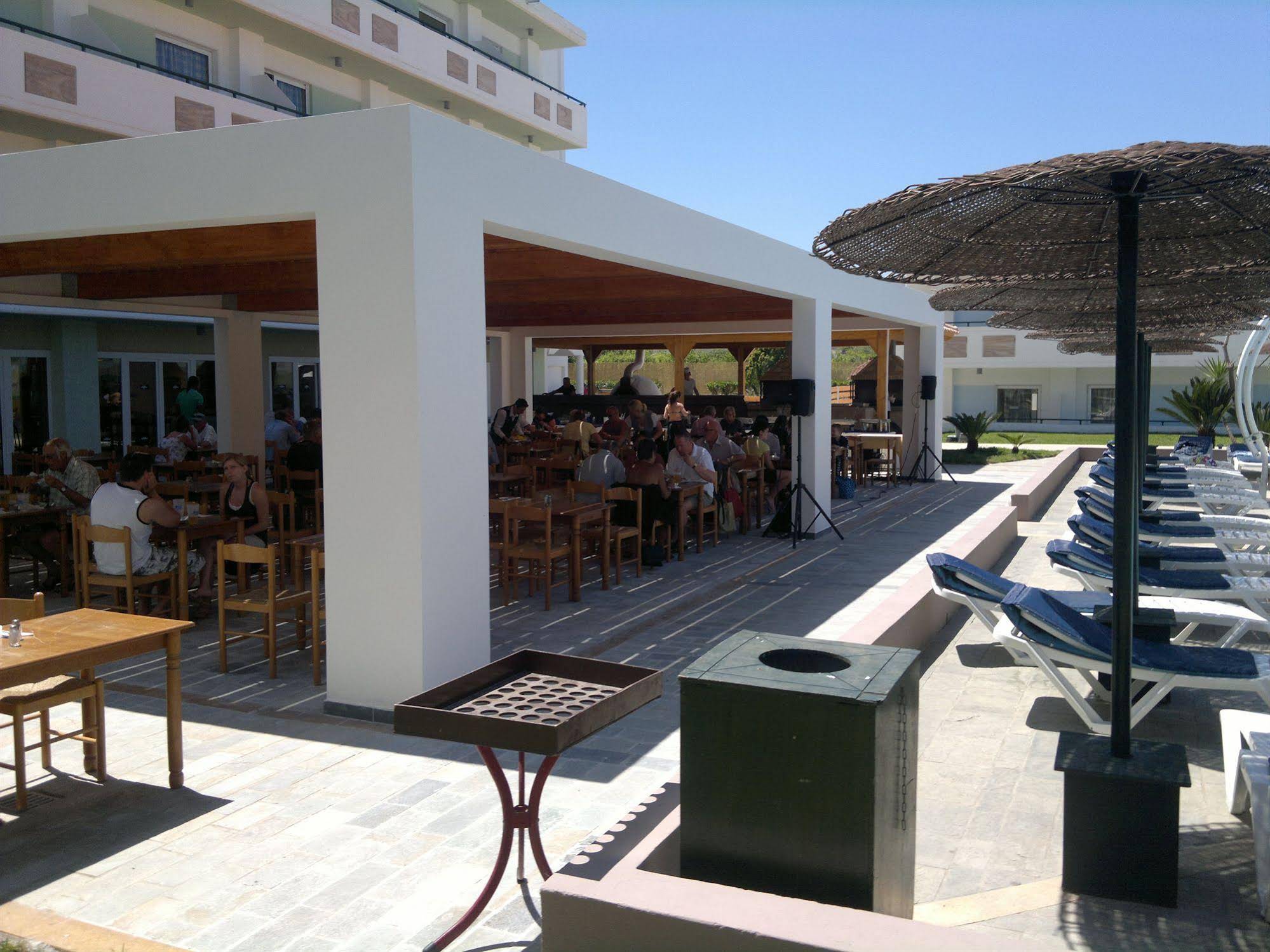 Forum Beach - Dodeca Sea Resort