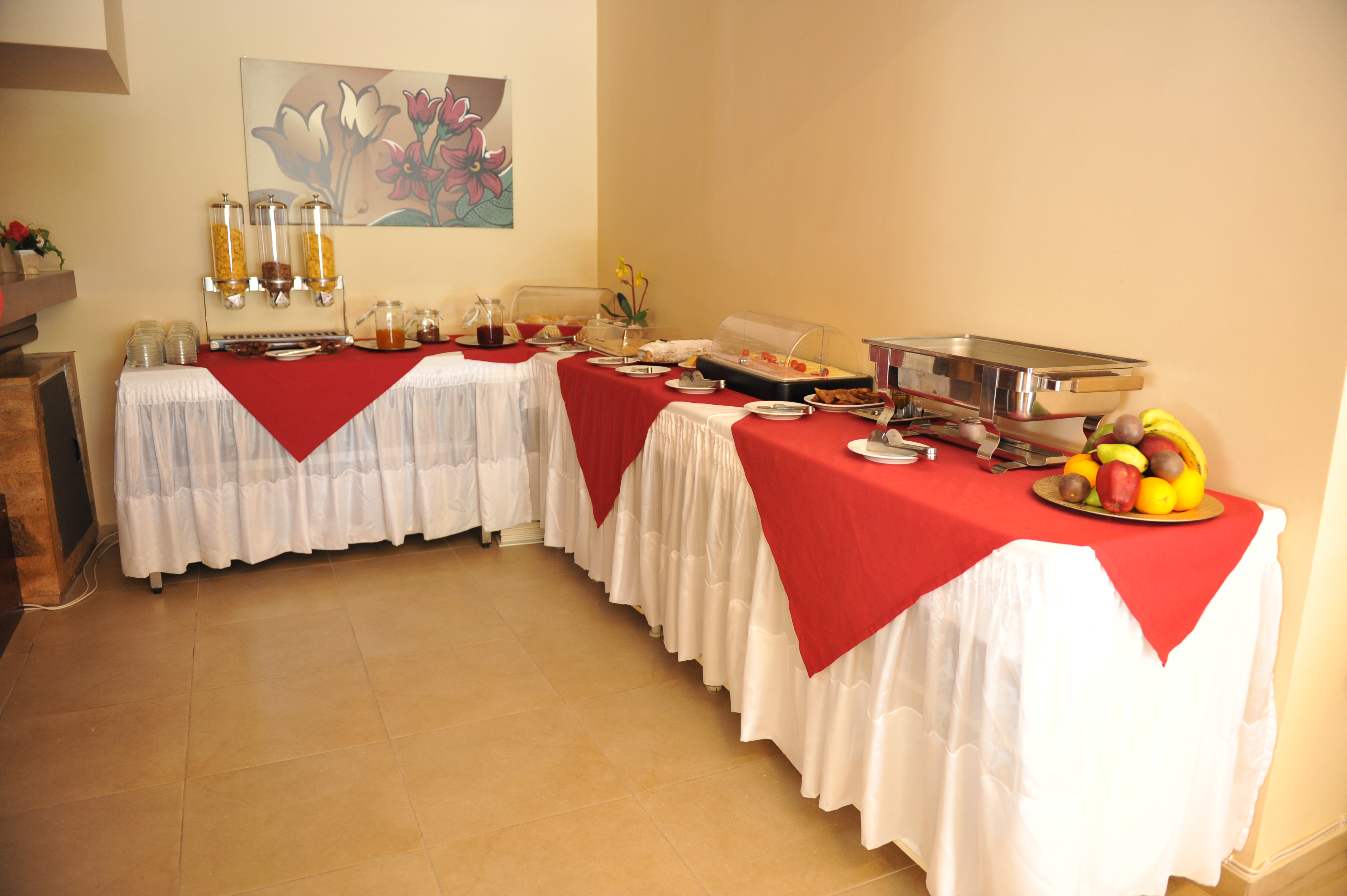 Heleni Beach Hotel