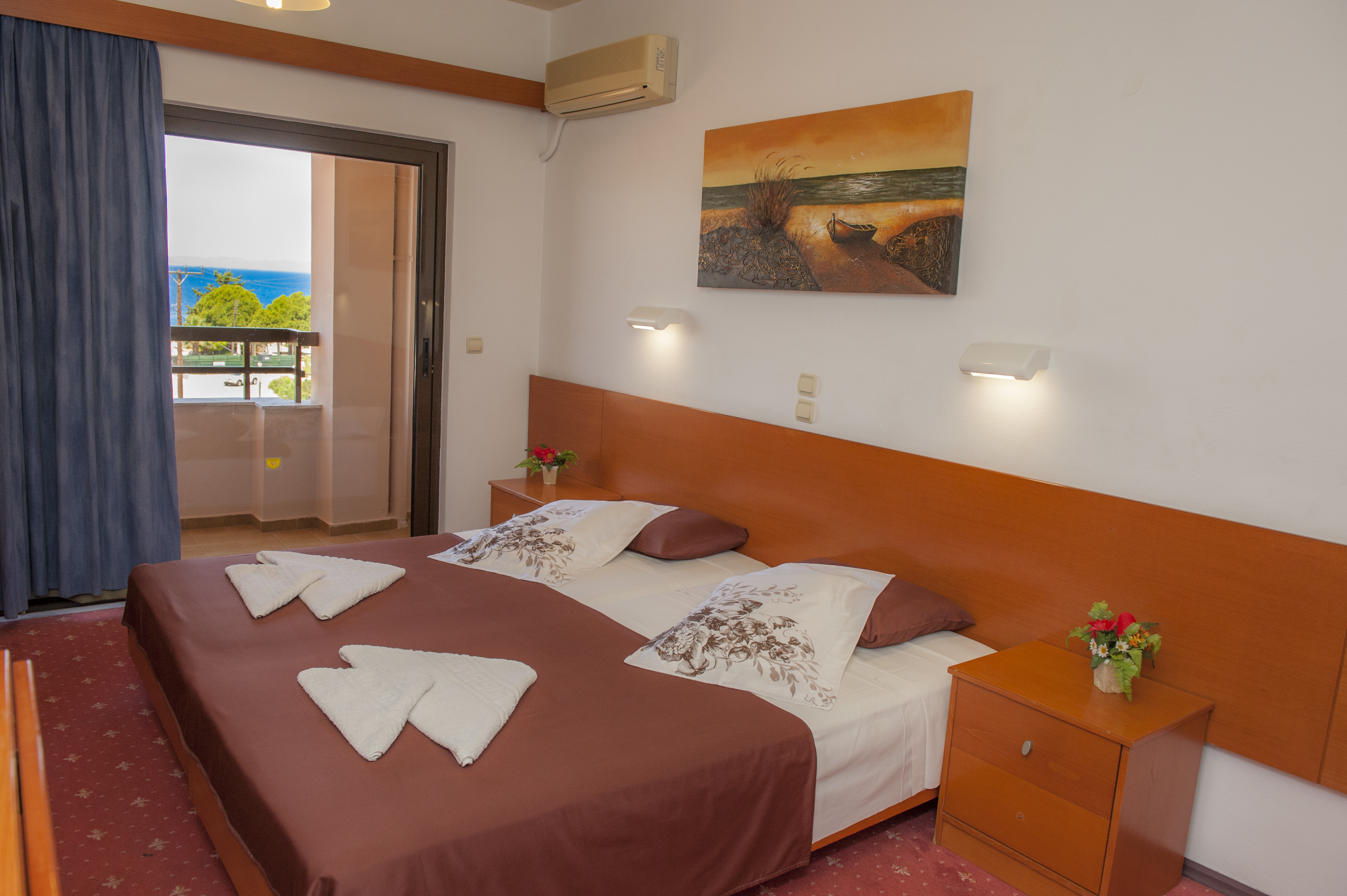 Heleni Beach Hotel