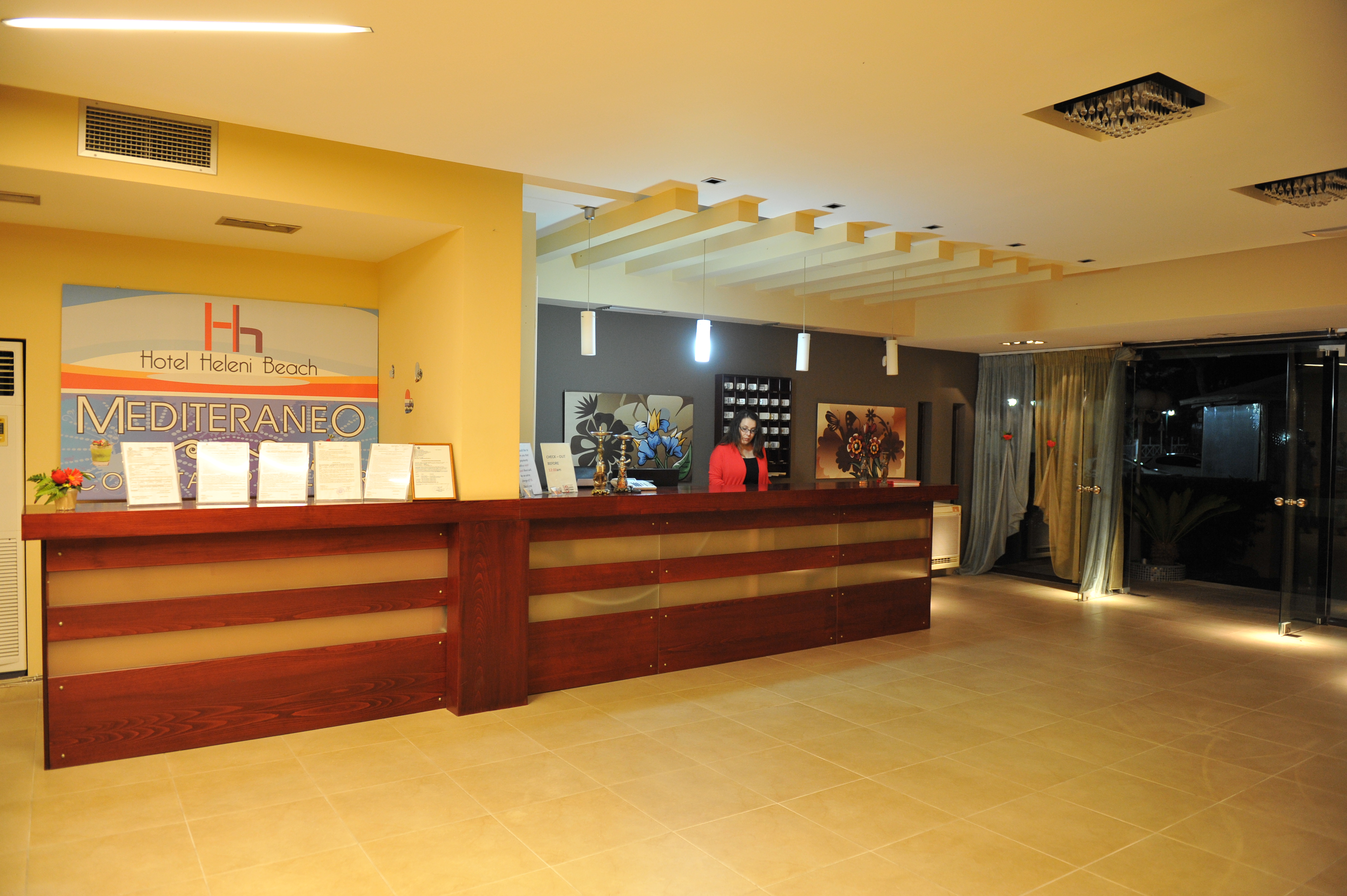 Heleni Beach Hotel