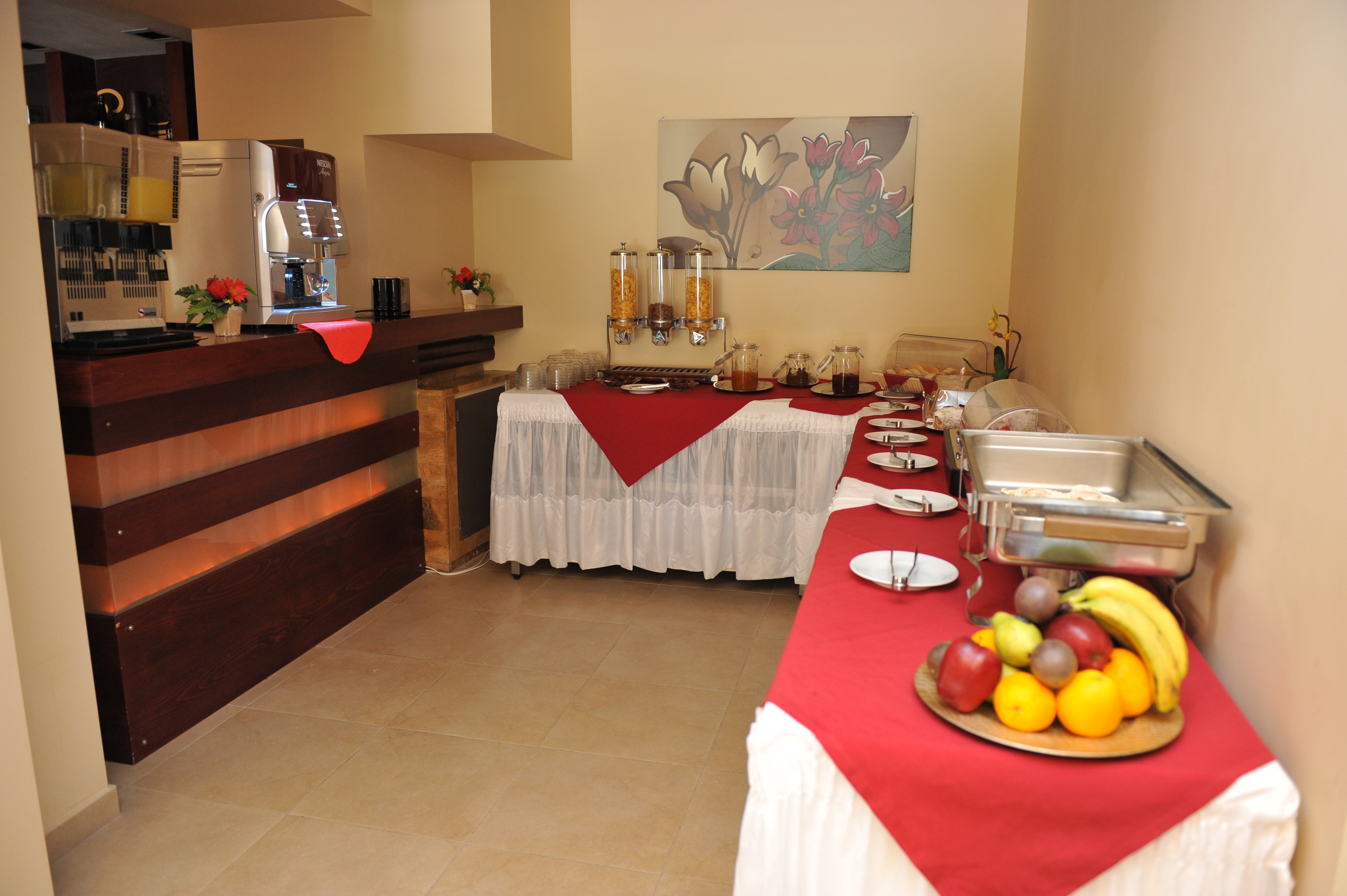 Heleni Beach Hotel