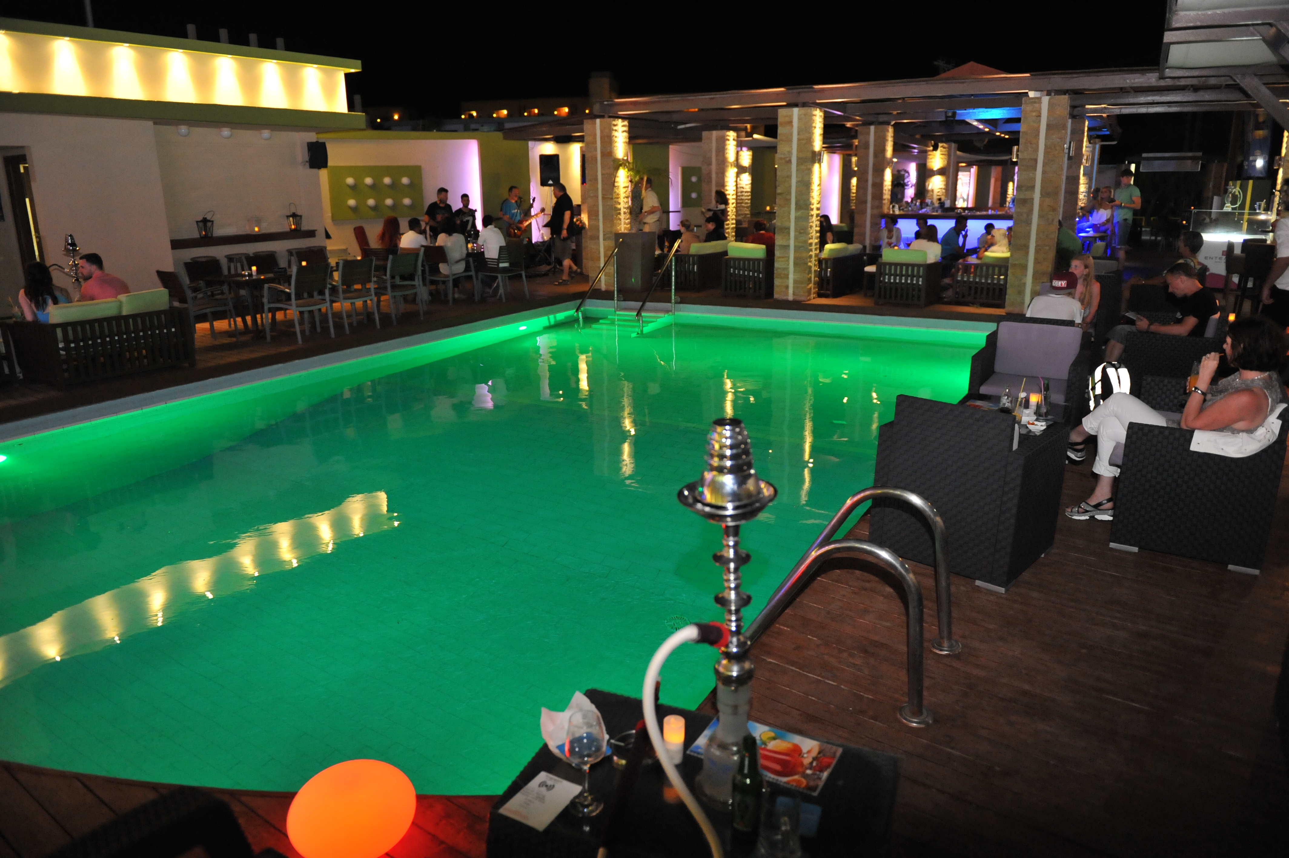 Heleni Beach Hotel