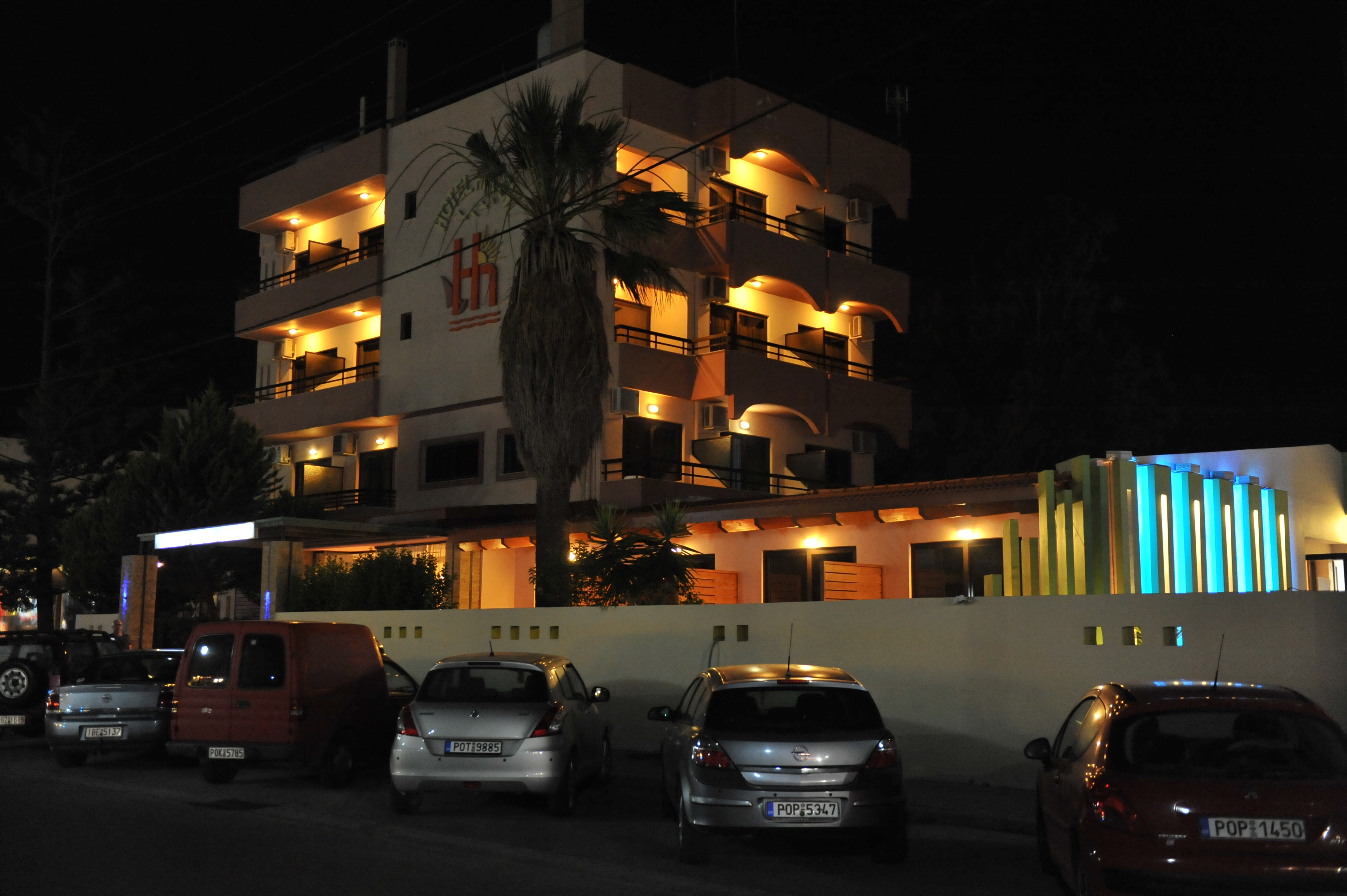 Heleni Beach Hotel