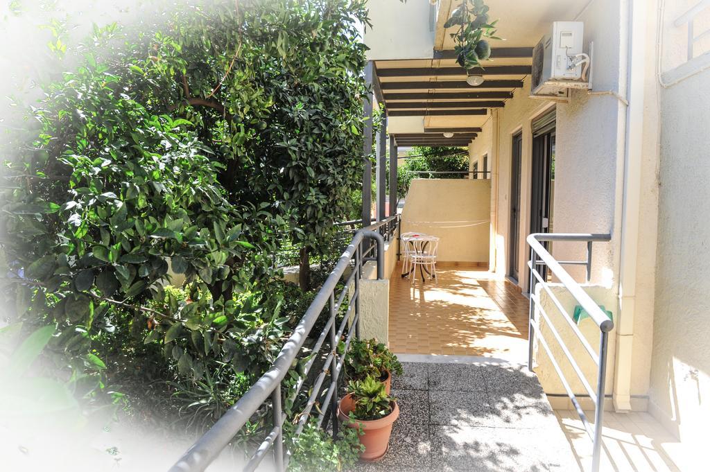 Ilyssion Holidays Apartments & Studios