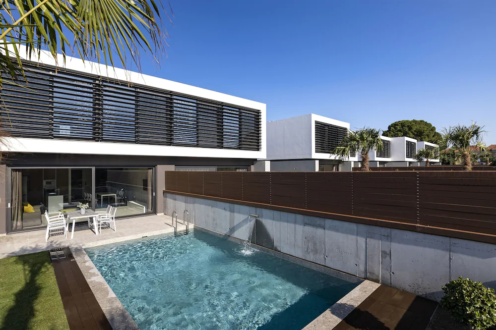 Momentum Villas