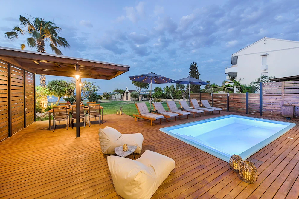 Nastazia Luxury Beach House