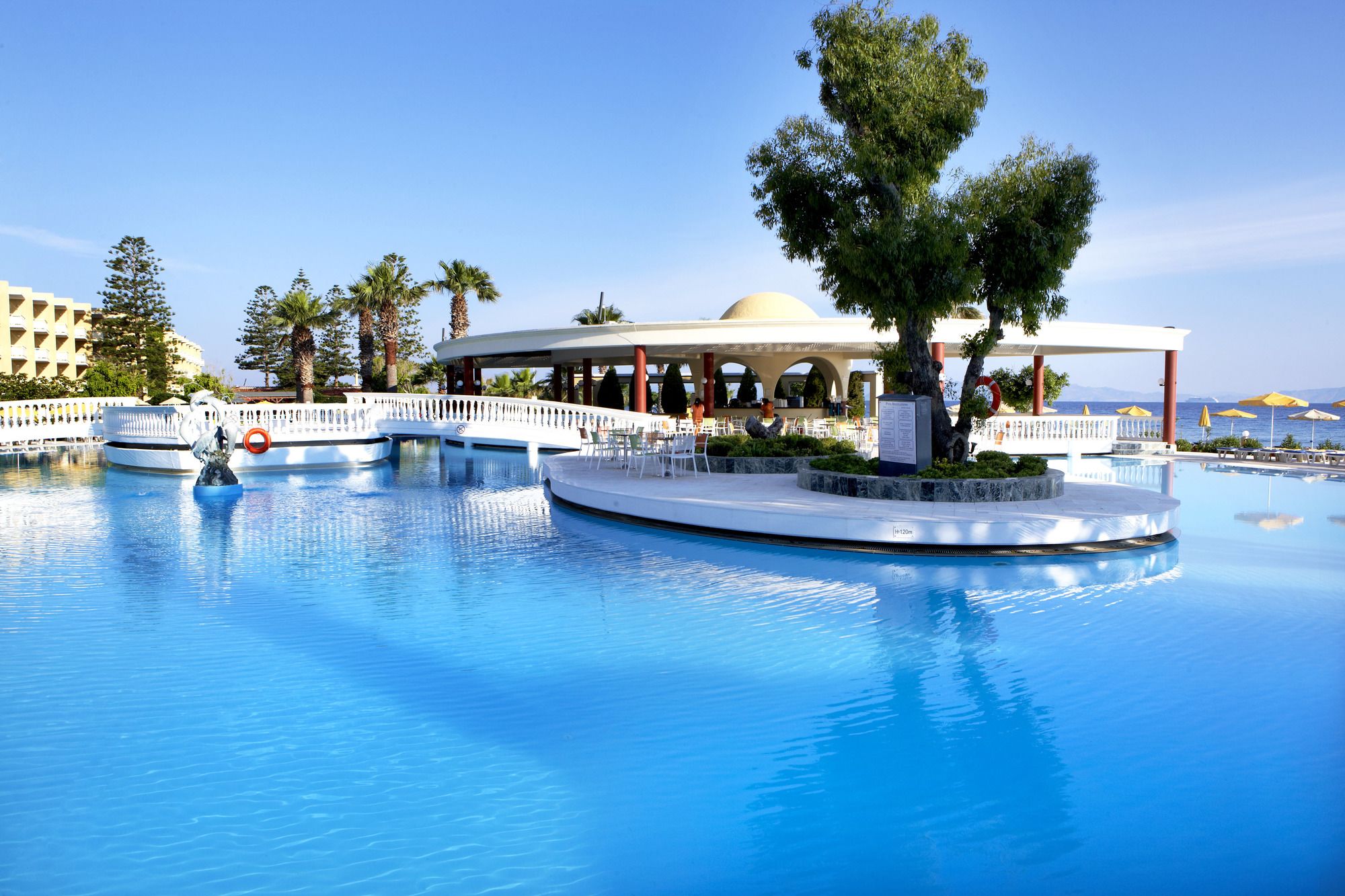 Sunshine Rhodes Hotel