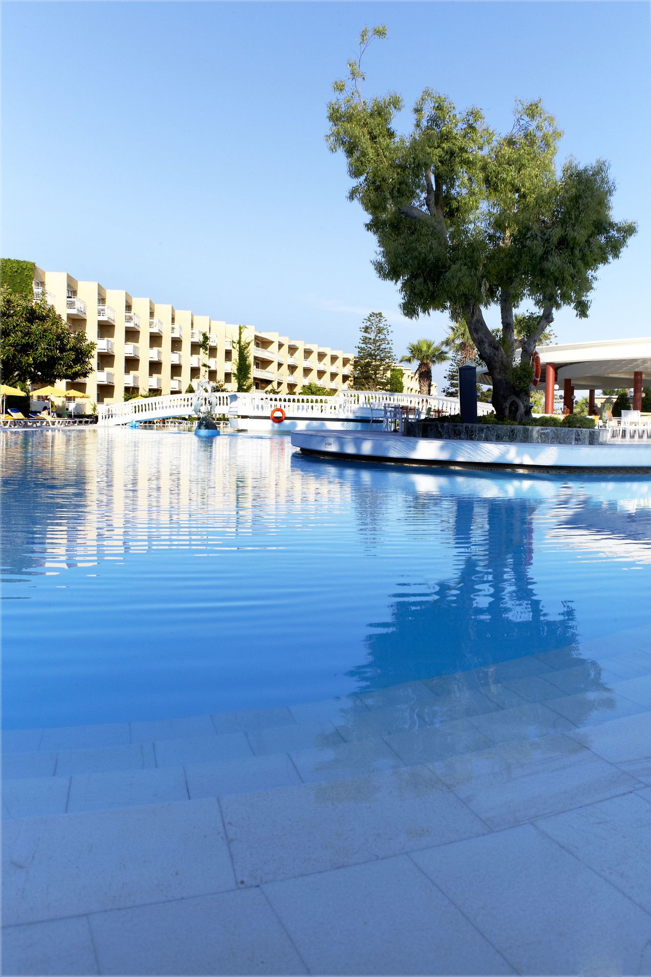 Sunshine Rhodes Hotel