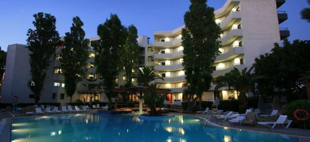 The Residence - Adults Only