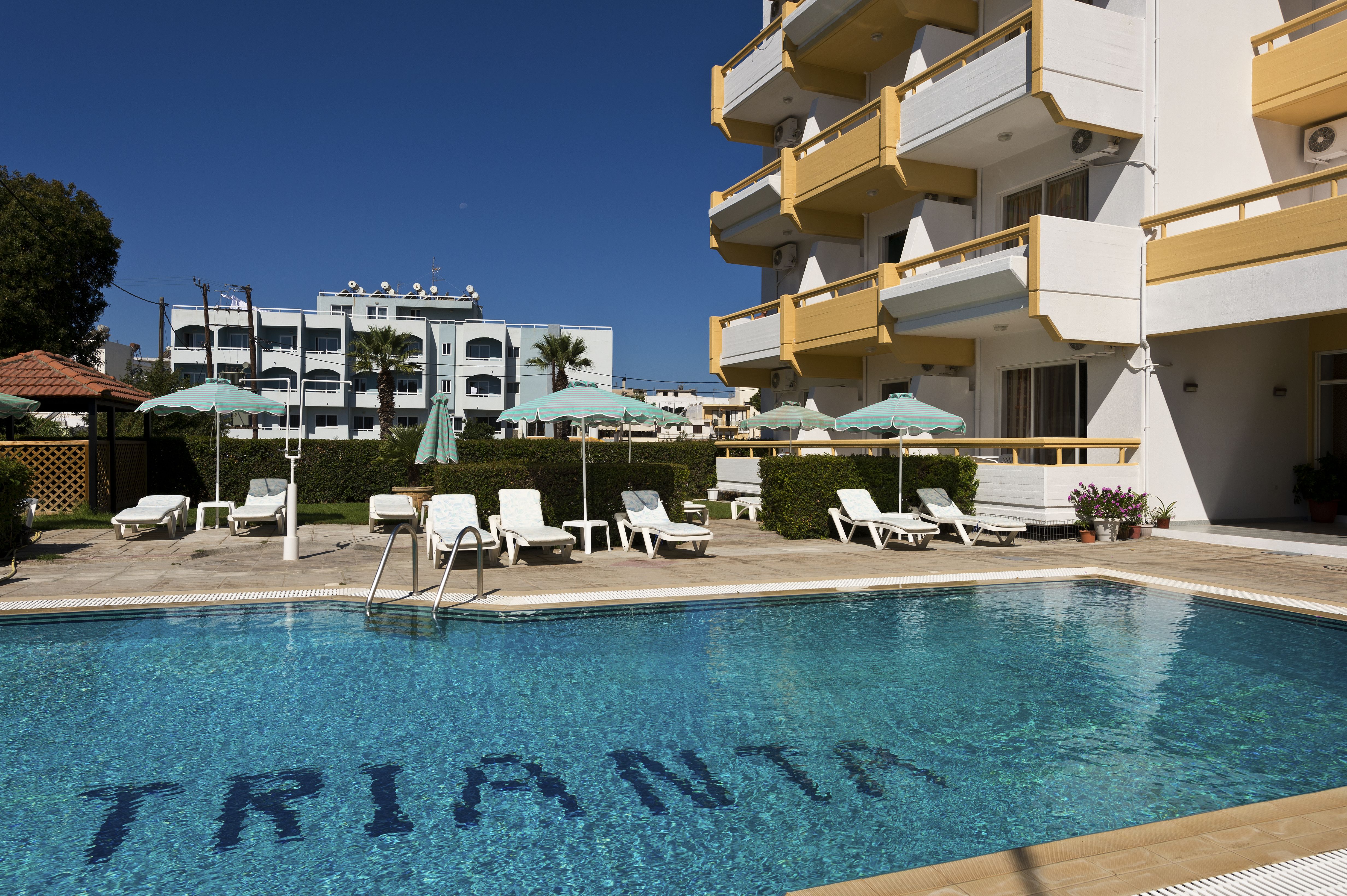 Trianta Hotel