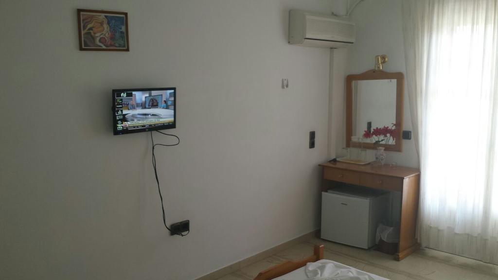 Hotel Rania Beach