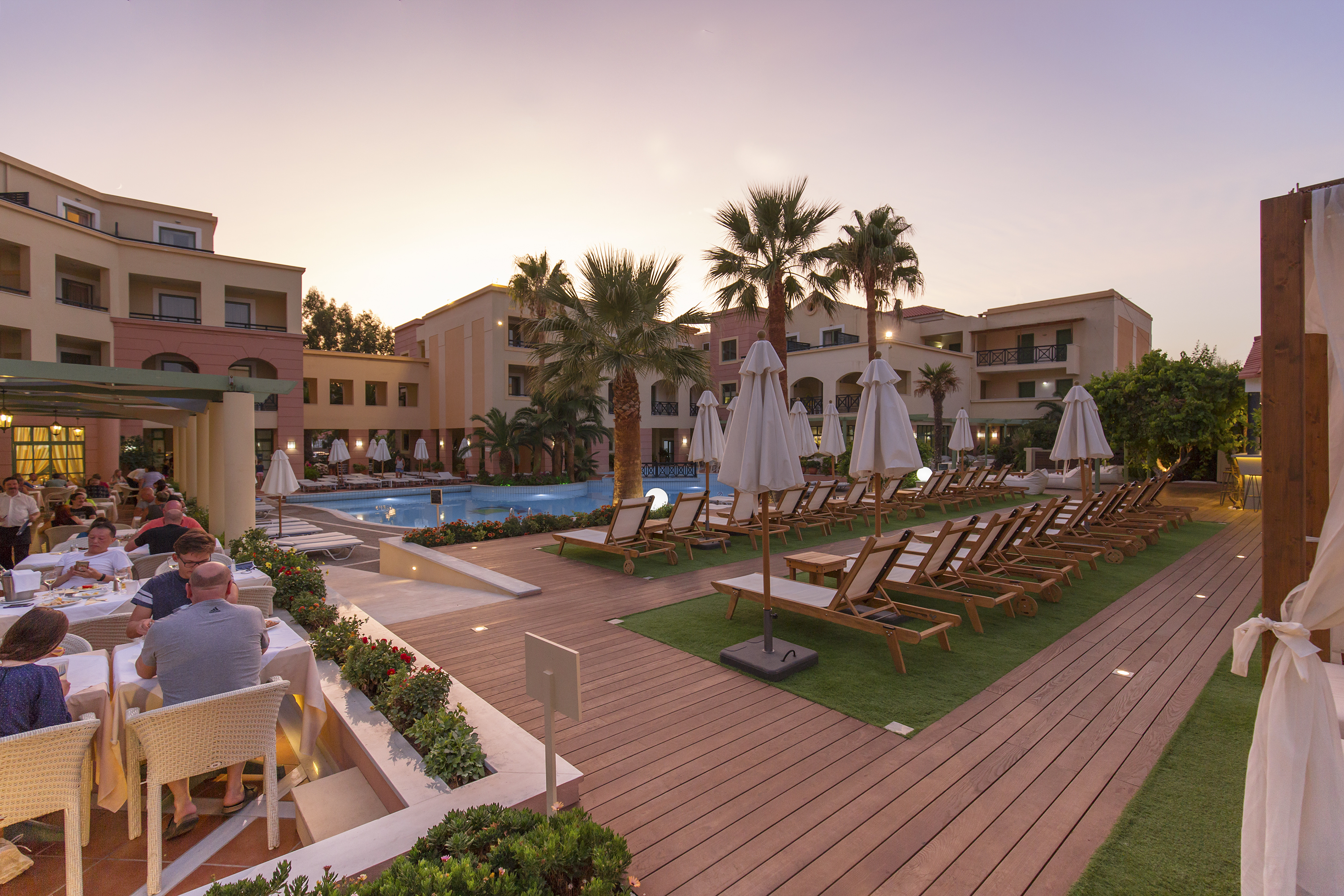 Samaina Hotels Inn