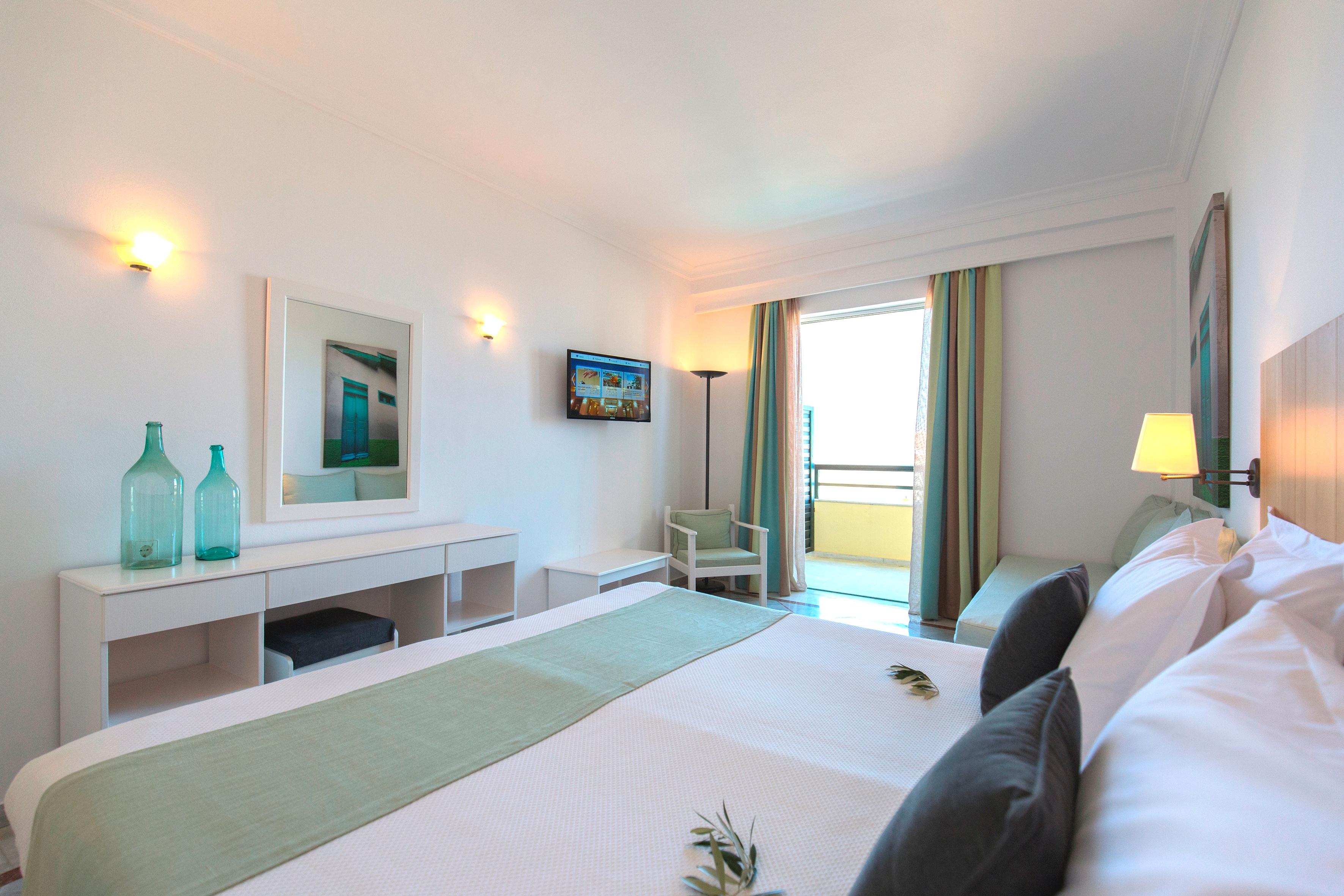 Samaina Hotels Inn