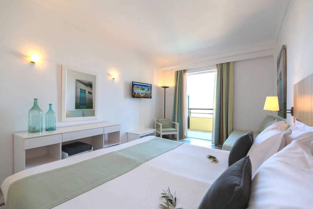 Samaina Hotels Inn