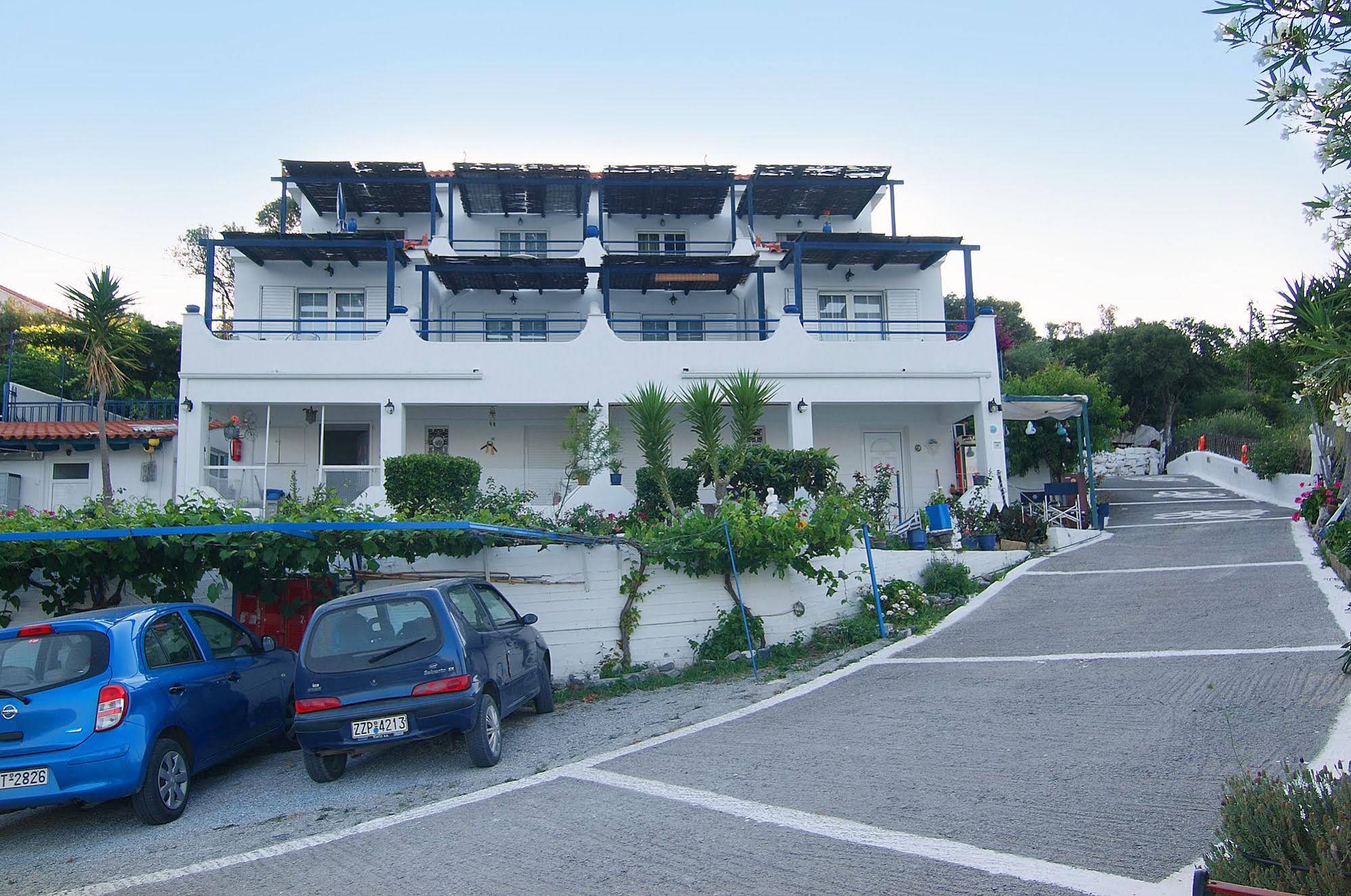 Nafsika Hotel Apartments