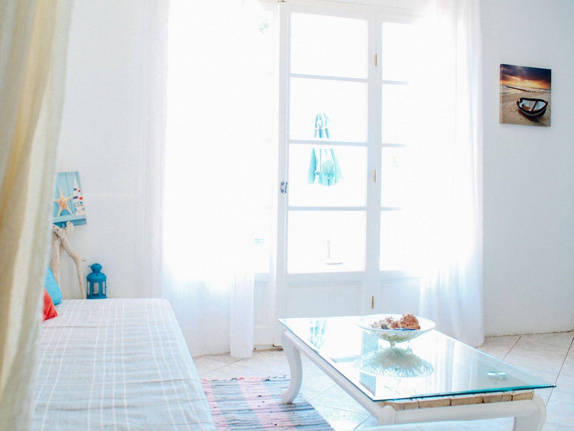 Klima Paradise Beachfront Studios & Apartments