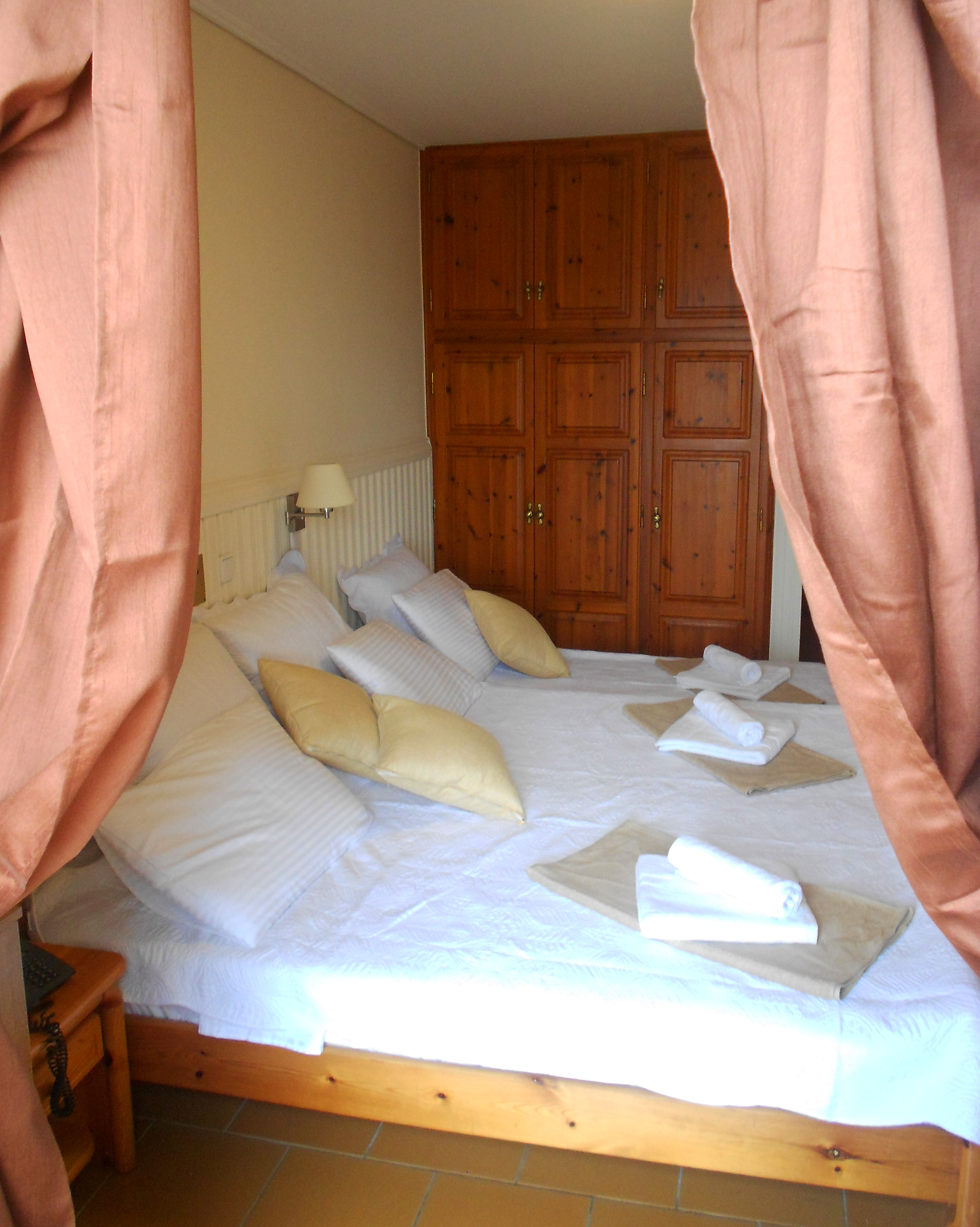 Sunrise Beach Hotel
