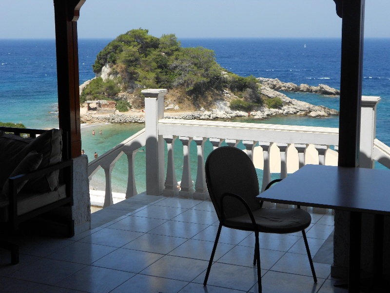 Sunrise Beach Hotel