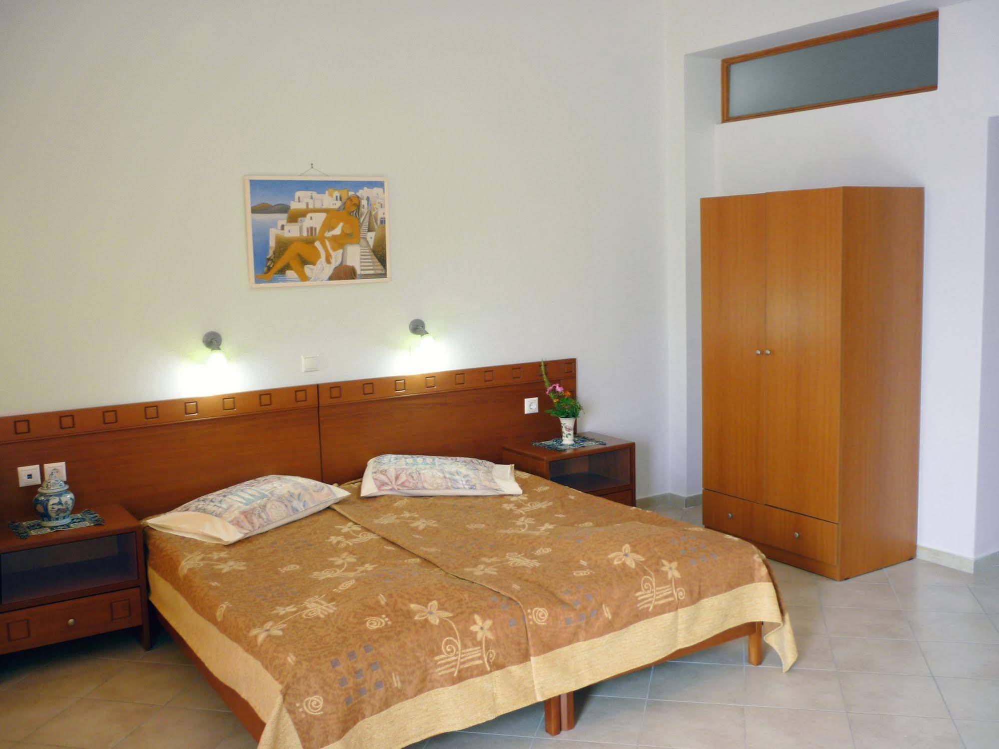 Nereides Apartments